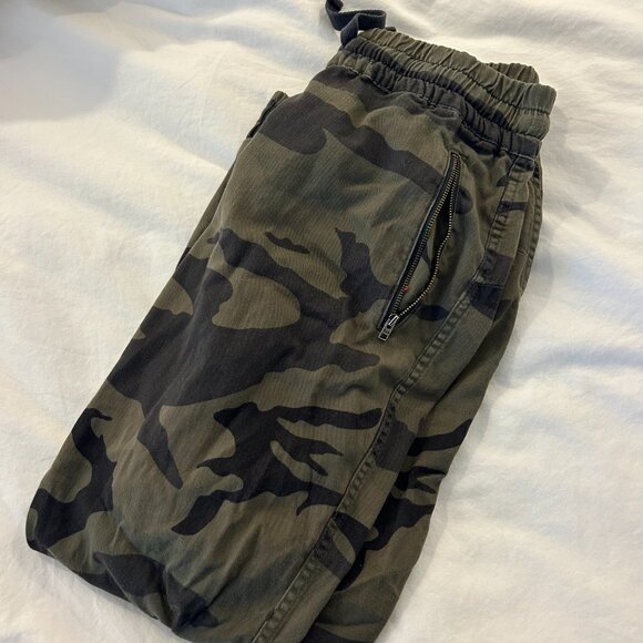 TNA camo pants - Picture 2 of 3